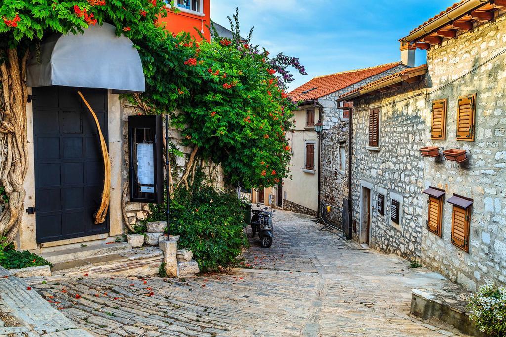 Luxury Apartment Lella Rovinj Exterior photo