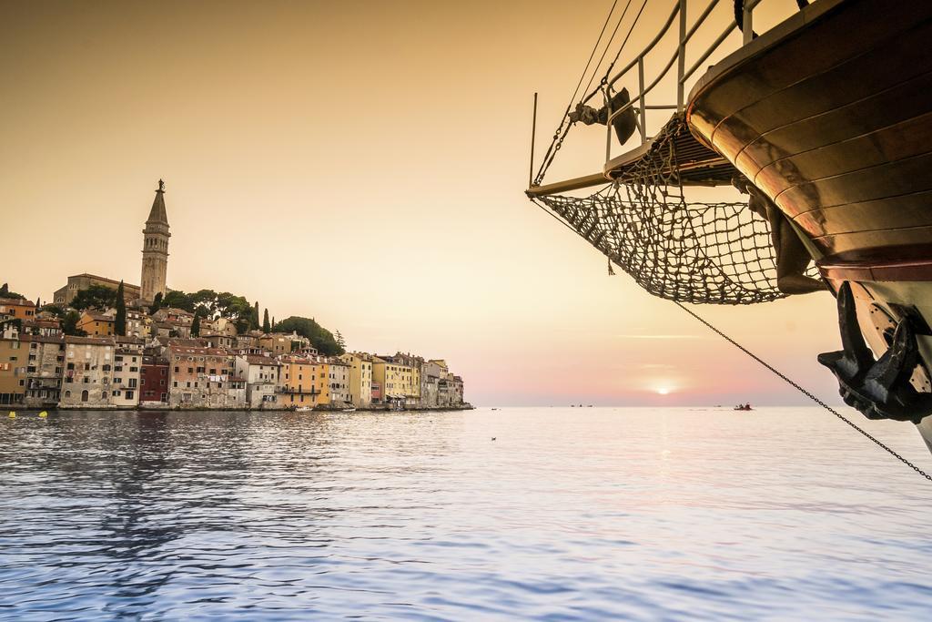 Luxury Apartment Lella Rovinj Exterior photo